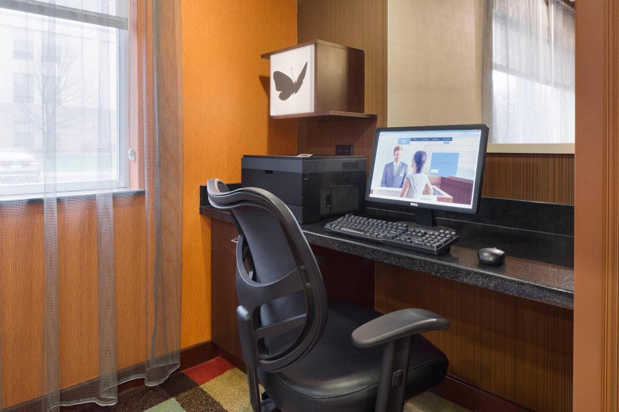 Fairfield Inn & Suites Youngstown Boardman Poland Esterno foto