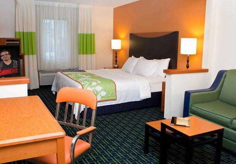 Fairfield Inn & Suites Youngstown Boardman Poland Camera foto